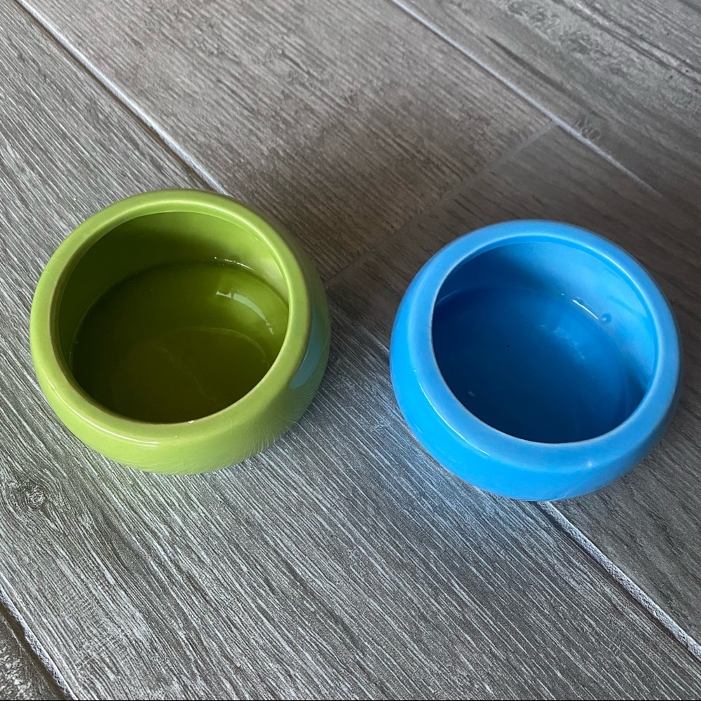 Two small bowls - Picture 3 of 4